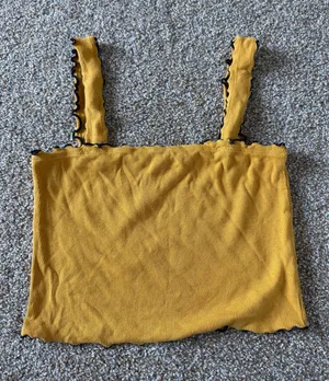 Yellow tank top Size M thumbnail 1