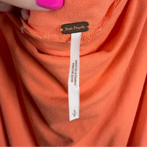 Free People‎ Orange Rock With It Embroidered Puff Sleeve Top thumbnail 3