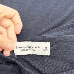 Abercrombie‎ Fitch Graphic Knit Top Women Medium Lightweight Textured Cozy Indie thumbnail 7