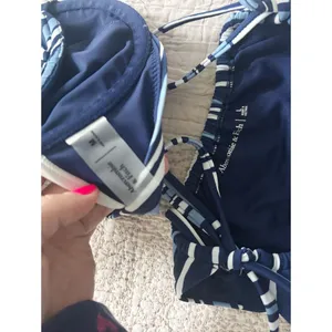 Abercrombie striped bikini set thumbnail 3
