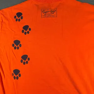 Vintage Auburn‎ Tigers T-shirt Russell Athletic Orange Medium SS Tiger Walk Tee thumbnail 8