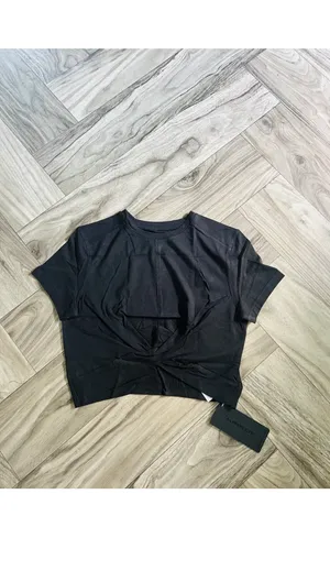 Alphalete Woman’s Premium Wrop SS Crop - Black, Size Small thumbnail 4