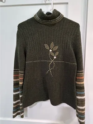 Vintage B. Moss Olive Green Beaded Turtleneck Sweater Size Small thumbnail 1