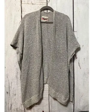 Aritzia TNA Ionic Cape Gray Oversized Knit Open Cardigan Size Medium thumbnail 1