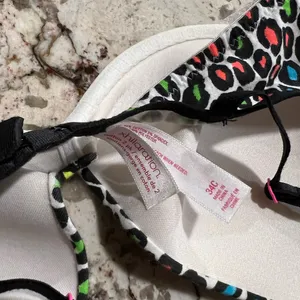 NWT Women’s Xhilaration Lightly Lined 34C Cheetah Leopard Colorful Bra thumbnail 4