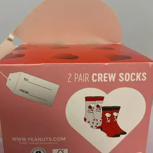 Hallmark Snoopy Peanuts Valentine's Adult 2 Pack Gift Box Socks NWT thumbnail 5
