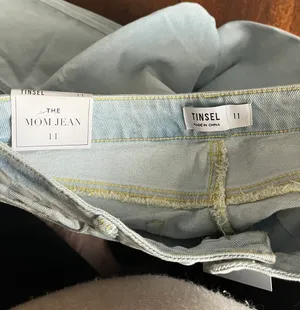NWT Tinsel Mom Jeans Size 31 thumbnail 3