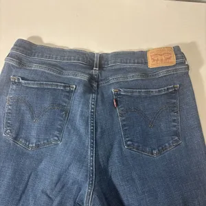 Levi Strauss Classic Bootcut Dark Wash Women's Jeans Size 14‎ thumbnail 6