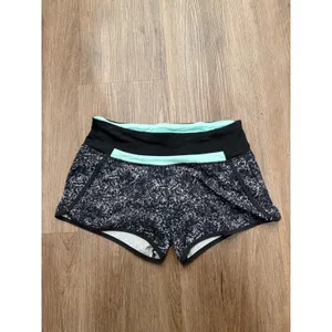 Lululemon Speed Up Shorts Womens 4‎ Black White Static Print Mint Green Running thumbnail 3