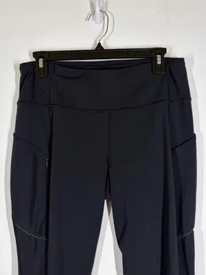 Lululemon Run On Crop 21” Legging Size 10 thumbnail 7
