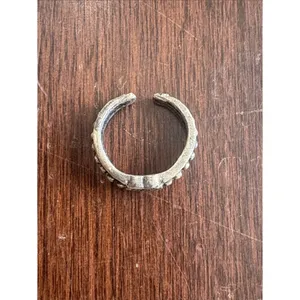 Vintage Silver Heart Band Ring thumbnail 3
