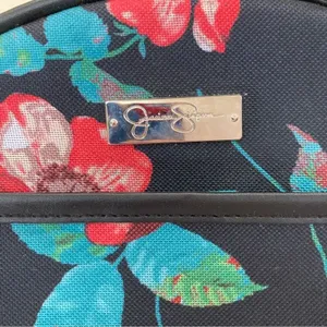 New Jessica‎ Simpson Makeup Bag Travel Black Red Floral Carry On West Coast thumbnail 7
