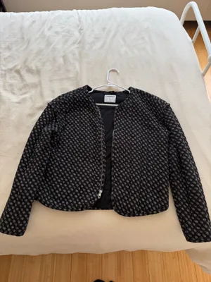 Old Navy Quilted Jacket thumbnail 2