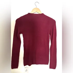 Julia Burgundy Long Sleeve Sweater Women’s Sz One‎ Size Lightweight Soft thumbnail 4