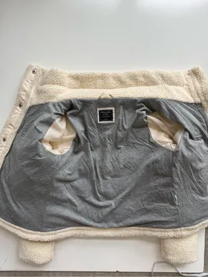 Abercrombie & Fitch Cream Sherpa High Neck Bomber Style Coat Size Small thumbnail 8