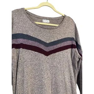 Maurice's 24/7 Striped‎ Chevron Long Sleeve pullover sweater thumbnail 2