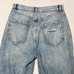 garage denim vintage wash straight leg distressed jeans thumbnail 4