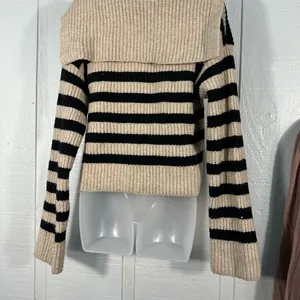 Sincerely Jules Black and Tan Striped Sweater Size Medium NWOT thumbnail 7