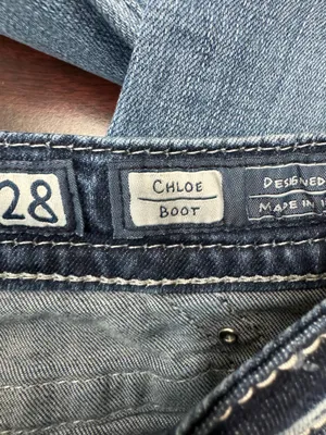 Miss Me Chloe Boot Jeans Size 28 with Rhinestones thumbnail 8