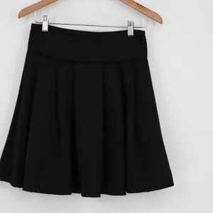 A-Line Mini Skirt Womens 28 Black Flared High Waisted Pleated‎ Casual Fashion thumbnail 3