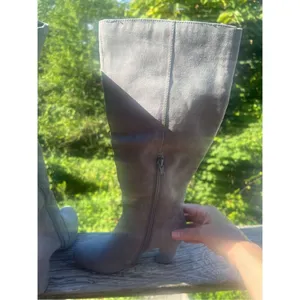 Metaphor Camille Gary Faux Suede Heeled Boots Sz 6.5 thumbnail 5