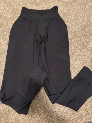 Old Navy Active Joggers thumbnail 1