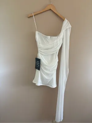 Lulus Nathalia White Mesh One-Shoulder Sash Mini Dress Size XS Bridal Classic thumbnail 4