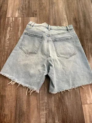 Garage Light Wash Denim Shorts size 25 thumbnail 4