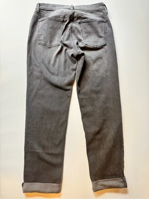 Old Navy Gray Mid-Rise Wow Boyfriend Jeans Size 6 thumbnail 9