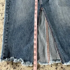 Zara‎ Denim Midi Skirt Womens XS Blue Grunge Frayed Hem Front Slit High Waist thumbnail 9