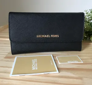 Michael Kors Wallet thumbnail 1