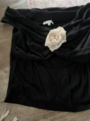 Reformation Emerald Knit Top in Black with Ivory Rosette Size S thumbnail 11