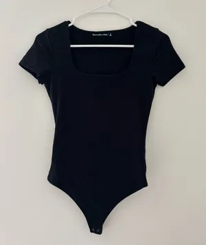 Black Abercrombie Short Sleeve Cotton Seamless Squareneck Bodysuit thumbnail 1