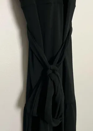 BANANA REPUBLIC Black Sleeveless V-neck Knit Midi Dress thumbnail 5