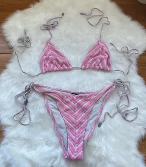 Triangl String Bikini thumbnail 1