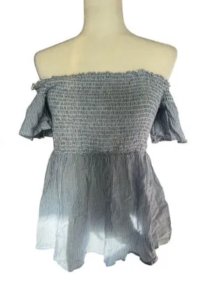 American eagle outfiters stripped Flowy top thumbnail 1