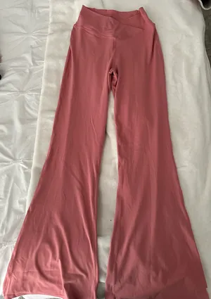 Halara Leggings thumbnail 1