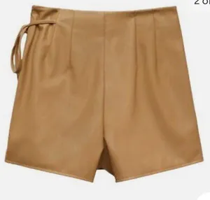 High waist faux leather wrap skort size M thumbnail 2