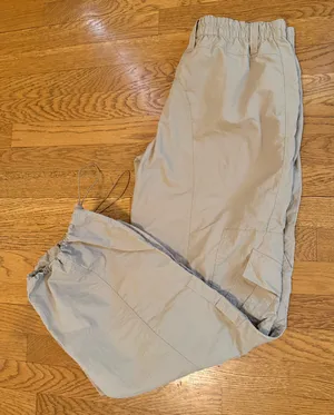 Miss Love Parachute cargo pants in beige size M thumbnail 7