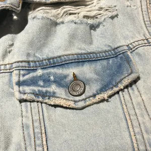 NWT H&M Denim Vest with Printed Design Distressed Denim Vest M thumbnail 7