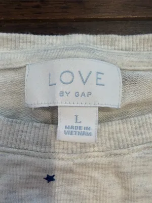 Love by GAP Light Gray Sweatshirt with Navy Stars Size Large - C60-029 thumbnail 2