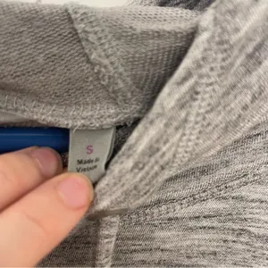 Athleta Heathered Grey Lightweight Hooded Sweatshirt thumbnail 9