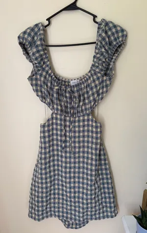 Le Lis Dress thumbnail 1
