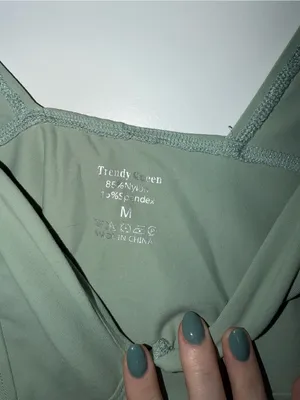 Sage Green V-Neck Cap Sleeve Crop Top thumbnail 3
