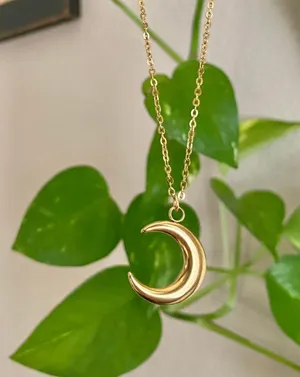 Handmade gold stainless steel celestial whimsical vintage simple moon necklace🌟 thumbnail 3