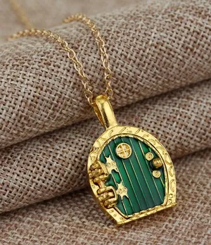 Gold Hobbit Hole, Lord of The Rings Pendant Locket Necklace - Green Door thumbnail 1