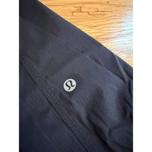 Lululemon‎ Dance Studio Crop Black Lightweight Joggers Size 10 thumbnail 6