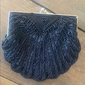 Elegant Black Beaded Clutch‎ colorifics thumbnail 2
