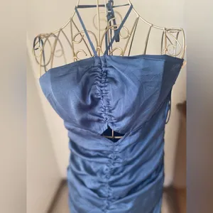 Le Lis Collection Navy Ruched Halter Cutout Mini Dress NWT Size M thumbnail 4