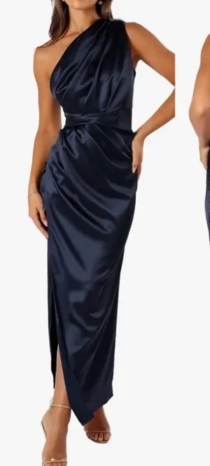 NEW Petal & Pup Nadia One-Shoulder Satin Maxi Navy Dress sz 6 thumbnail 1